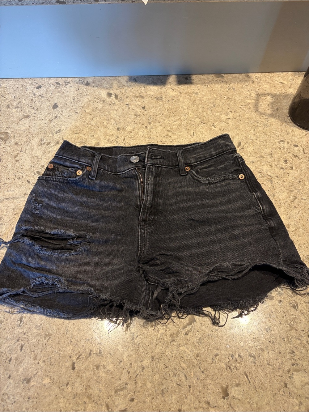 American Eagle Strigid Black Distressed Jean Shorts, Women’s Size 000